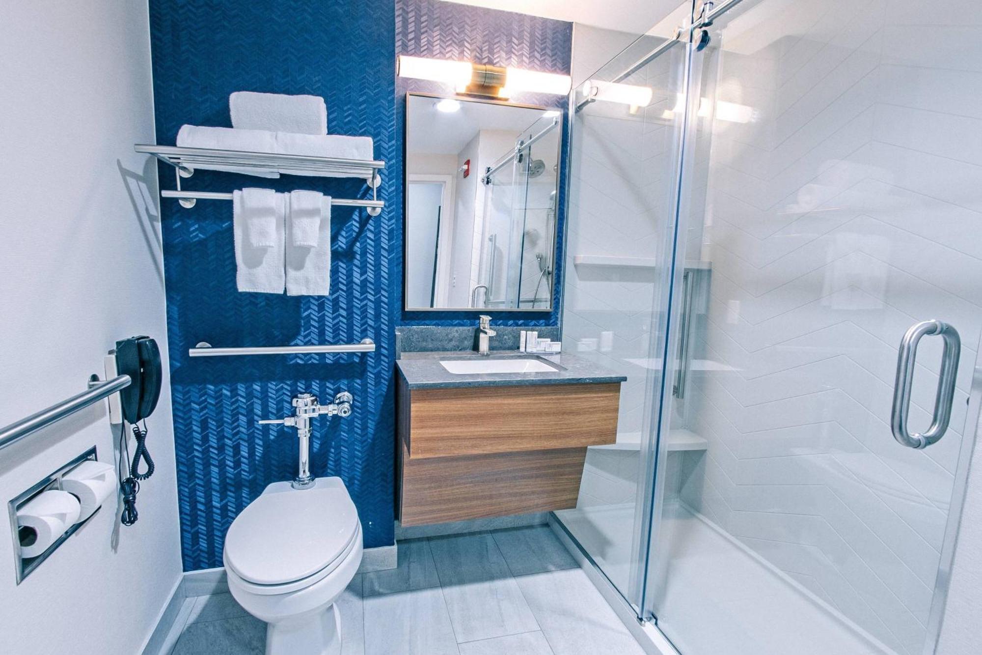 Fairfield Inn By Marriott New York Laguardia Airport/Astoria מראה חיצוני תמונה