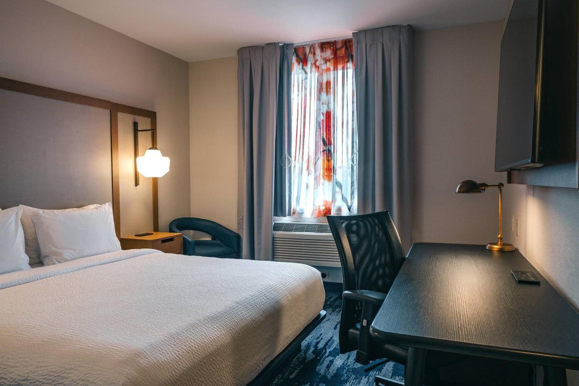 Fairfield Inn By Marriott New York Laguardia Airport/Astoria מראה חיצוני תמונה
