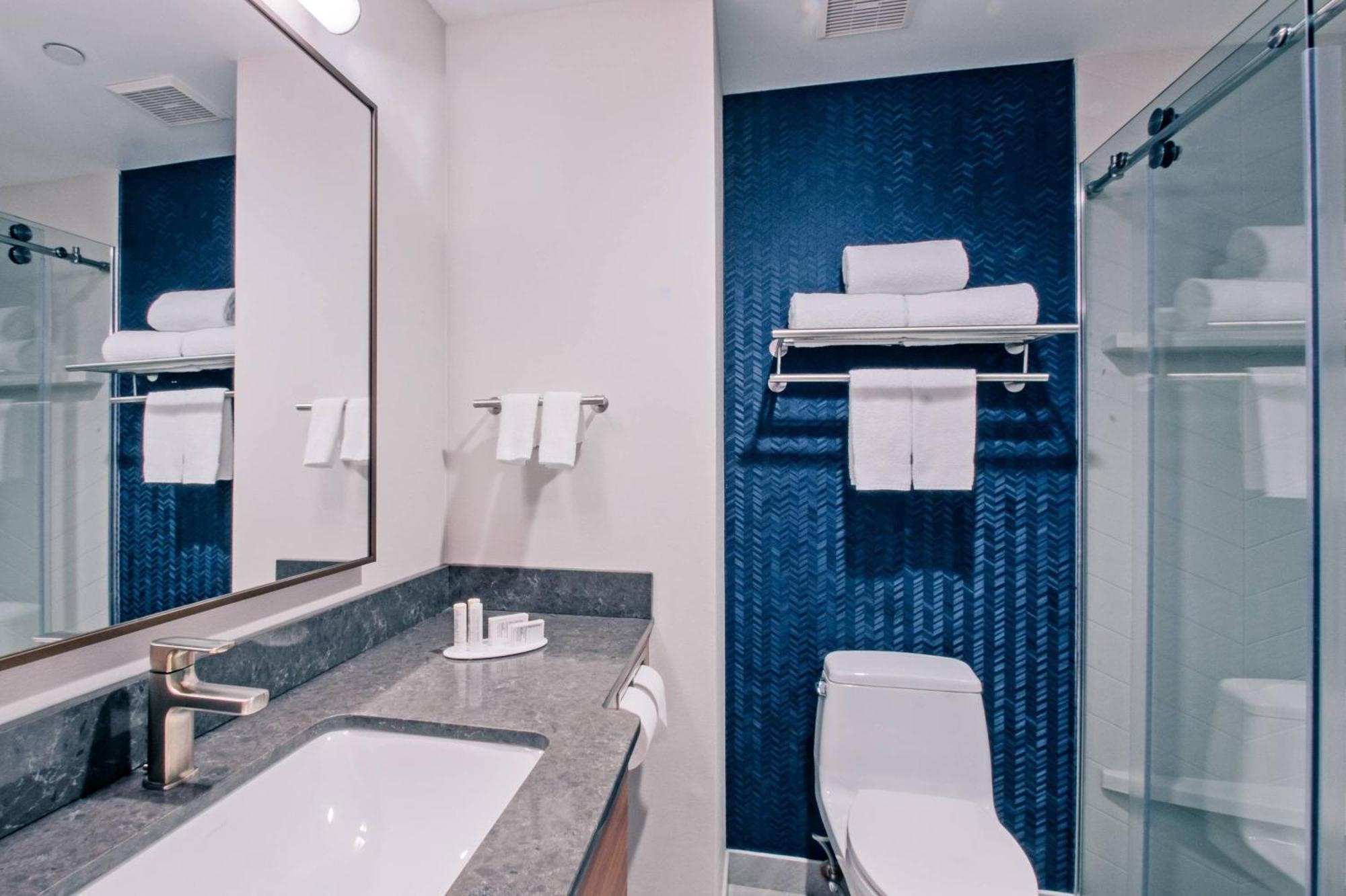 Fairfield Inn By Marriott New York Laguardia Airport/Astoria מראה חיצוני תמונה