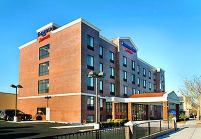 Fairfield Inn By Marriott New York Laguardia Airport/Astoria מראה חיצוני תמונה
